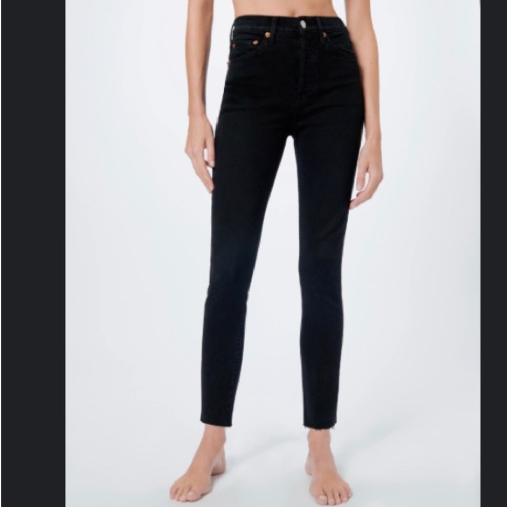Re/Done Comfort Stretch High Rise Ankle Crop in Black. Like new.